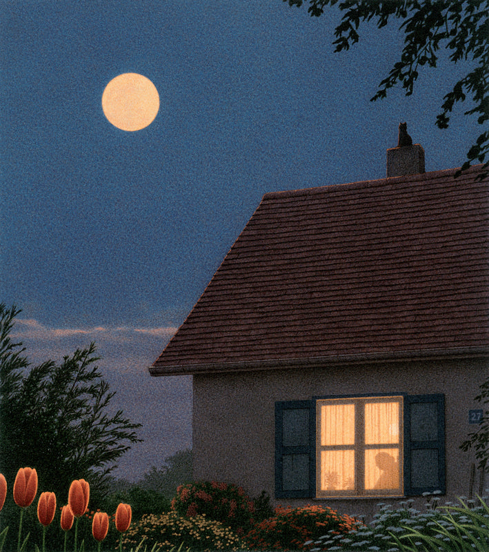 Motiv von Quint Buchholz, Haus in Vollmondnacht, davor ein Garten mit roten Tulpen und Blumen